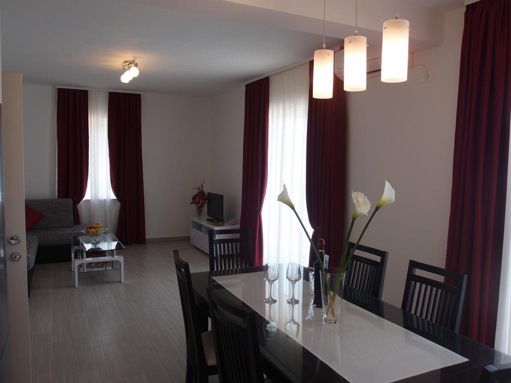 Apartments Kadulja Trogir Room photo